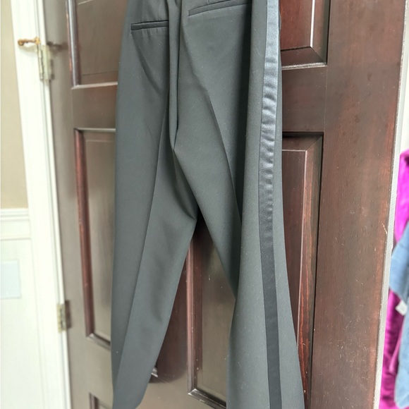 Zara tuxedo pants sure to be your new favorite! - Picture 7 of 7